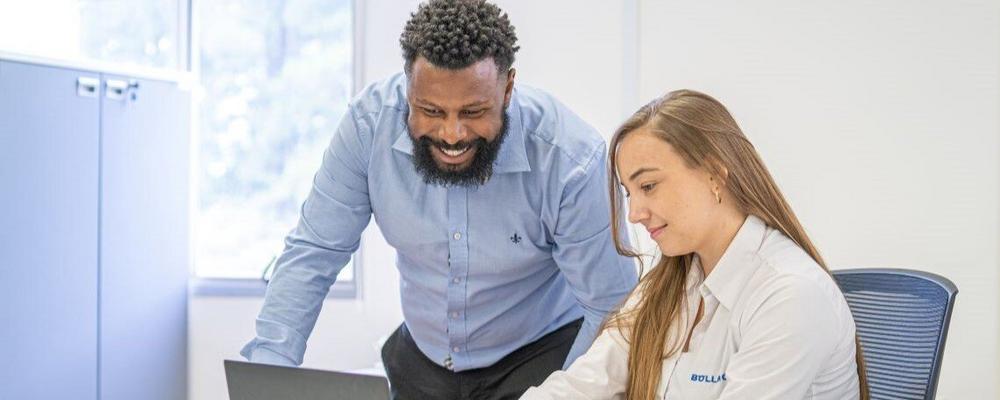 Mitarbeiter Zoll (m/w/d) (Vollzeit | Bielefeld)